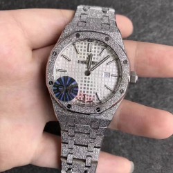 Replica Audemars Piguet Royal Oak Frosted Gold Quartz 33MM 67653 OM Stainless Steel Silver Dial Swiss 3132